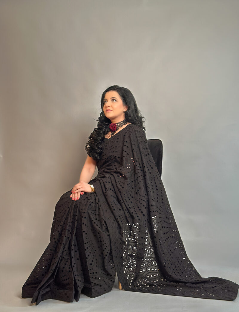 Saaz-e-Siyaah