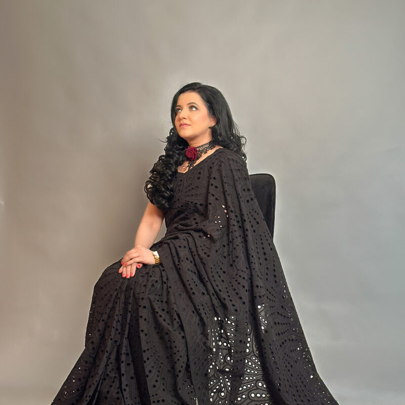 Saaz-e-Siyaah